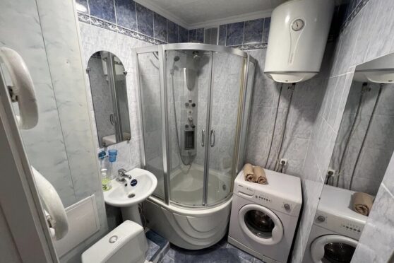 Красный проспект, 94/1